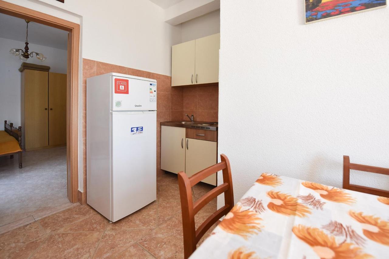 Apartments By The Sea Metajna, Pag - 6522 Zubovici Exterior photo